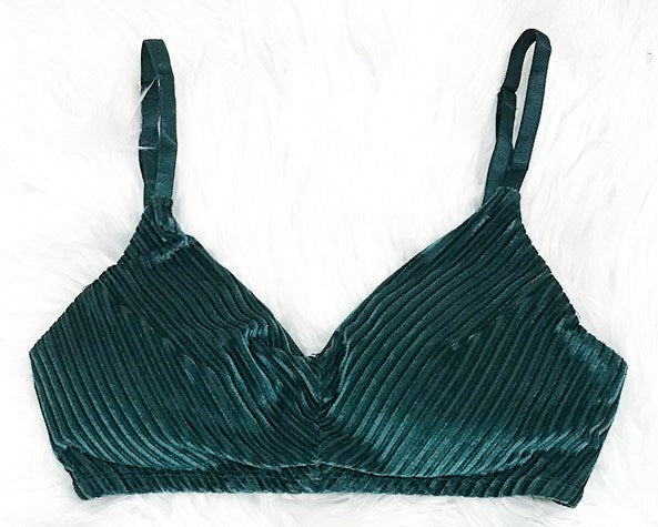 Lana Top - V-Neck Velvet Sports Bra Emerald