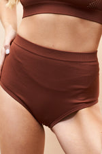 High Waist Bottom - Ribbed Scrunch Recycled Bottoms Choco