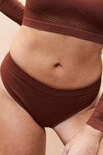 Basic Low Waist Shorts - Scrunch Shorts Ribbed Recycled Choco